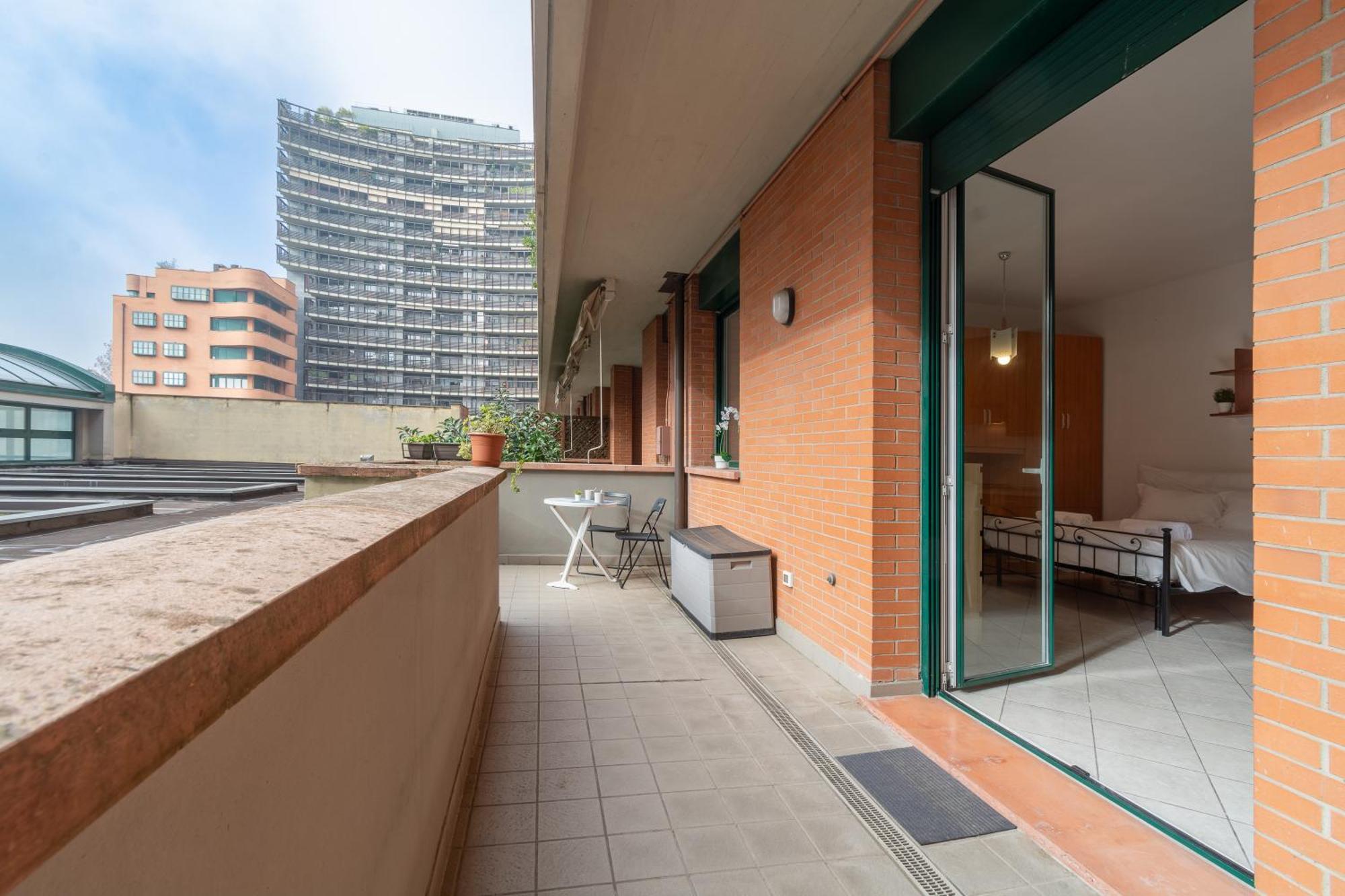 4 Star Family & Friends Apt - Self Check-In Bolonha Exterior foto